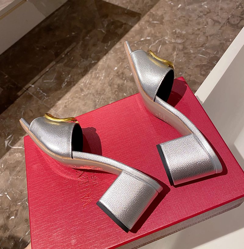 Valentino Garavani VLOGO leather sandals Silver Gold