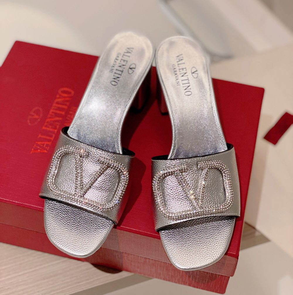 Valentino Garavani VLOGO leather sandals Silver