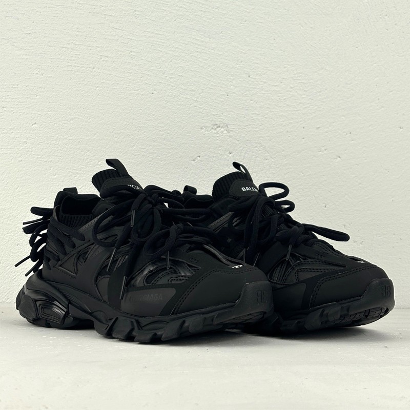 Balenciaga Track shoe 001