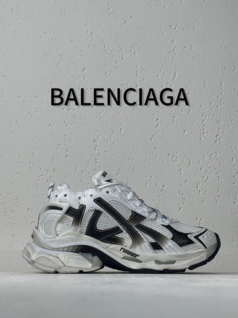 Balenciaga Runner shoe 003