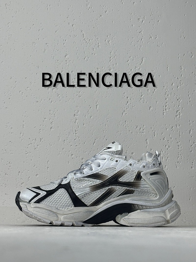 Balenciaga Runner shoe 003