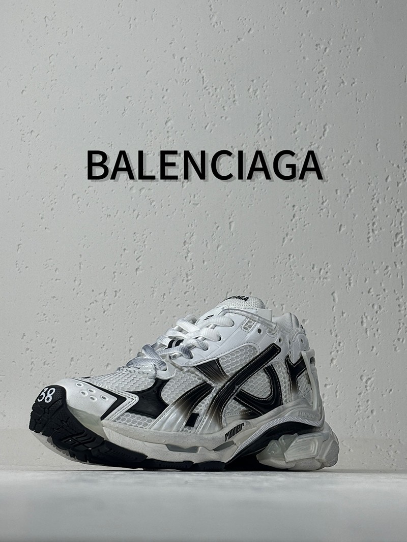 Balenciaga Runner shoe 003