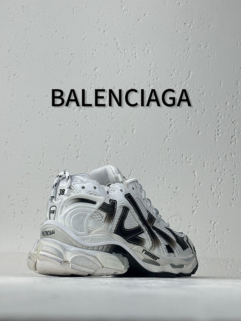 Balenciaga Runner shoe 003