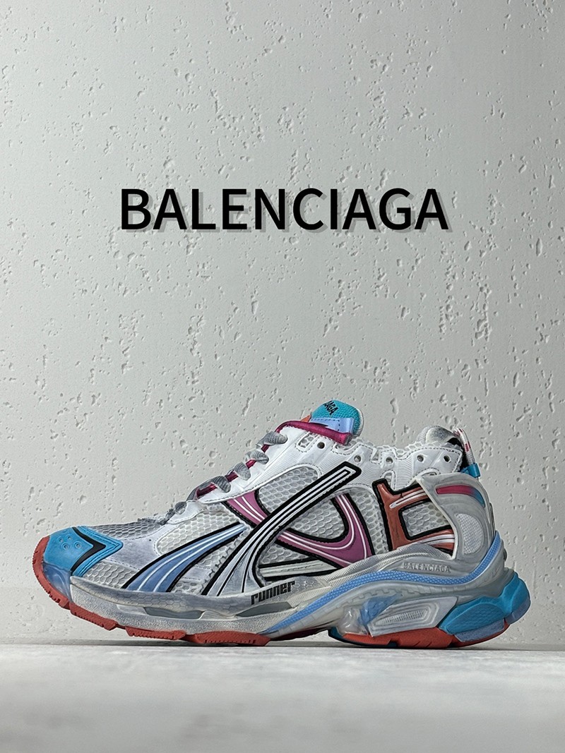 Balenciaga Runner shoe 004