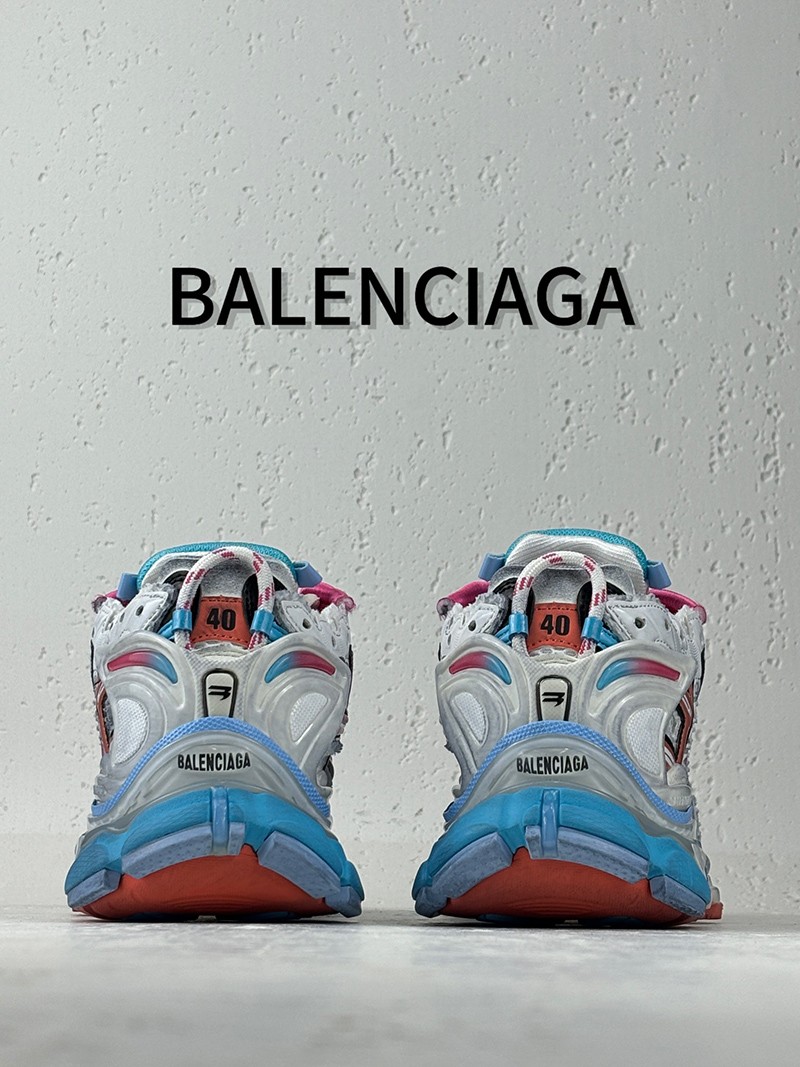 Balenciaga Runner shoe 004