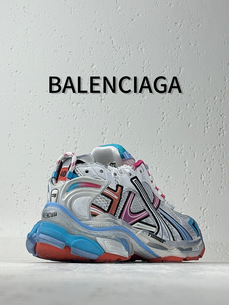 Balenciaga Runner shoe 004