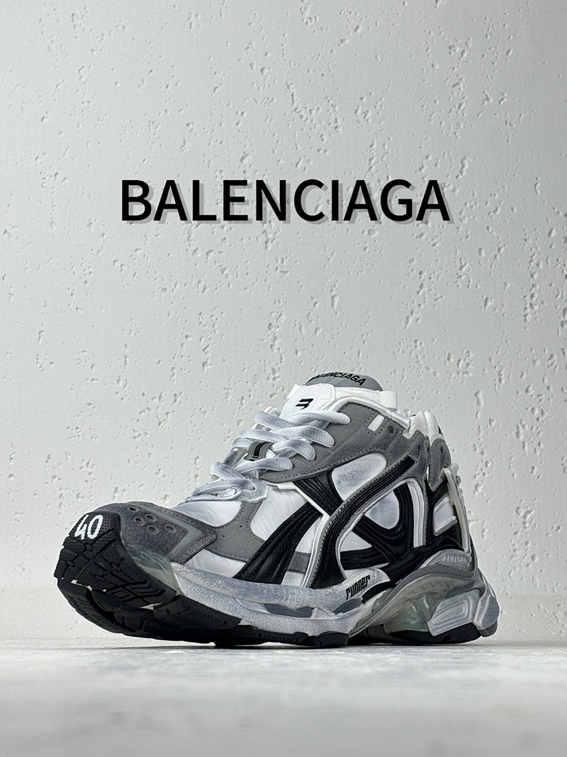 Balenciaga Runner shoe 005