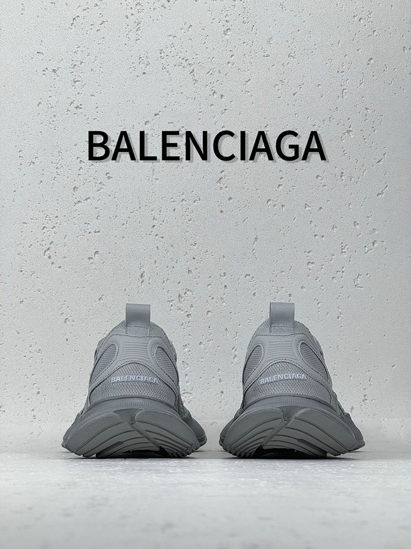 Balenciaga Cricuit shoe 020