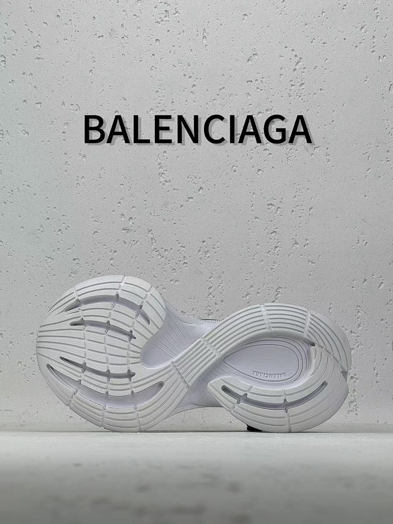 Balenciaga Cricuit shoe 021