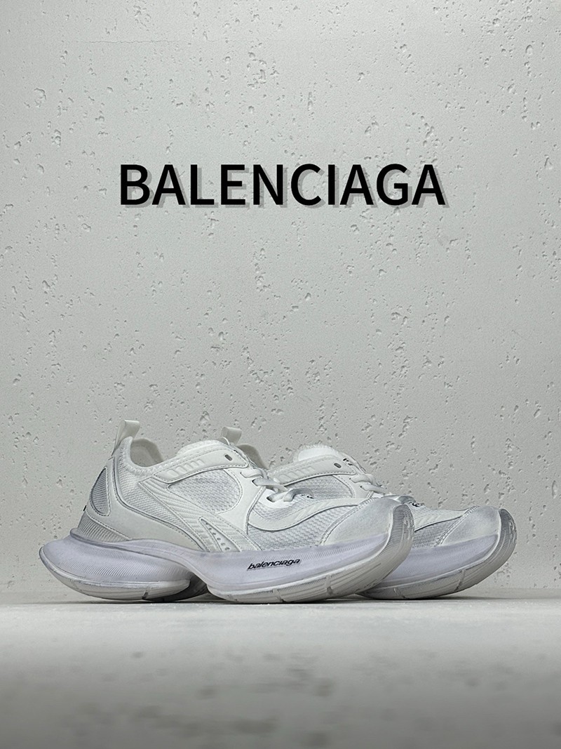 Balenciaga Cricuit shoe 021