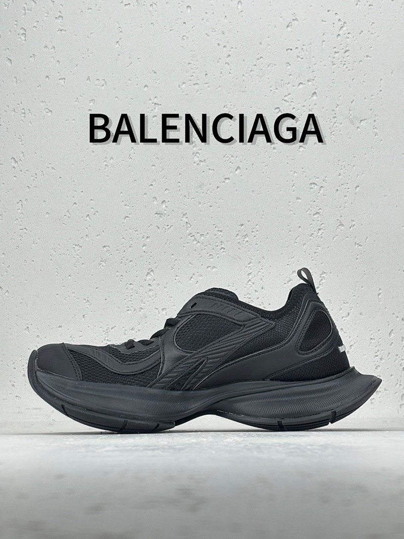 Balenciaga Cricuit shoe 022