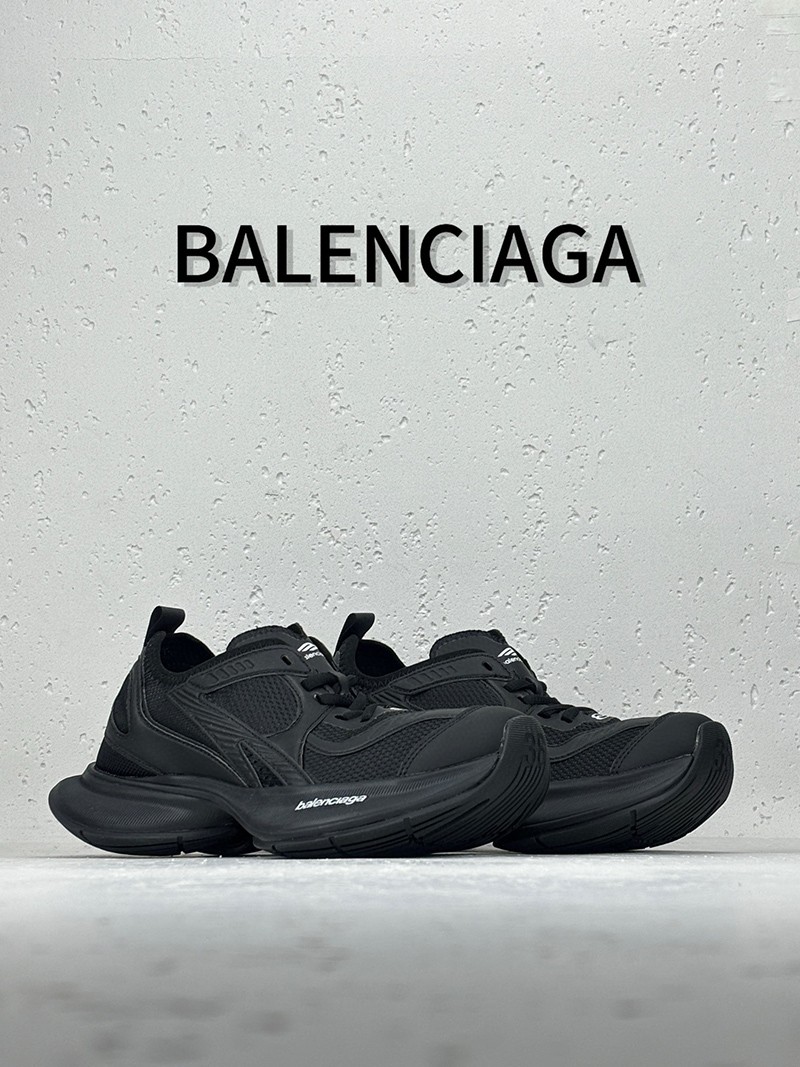 Balenciaga Cricuit shoe 022