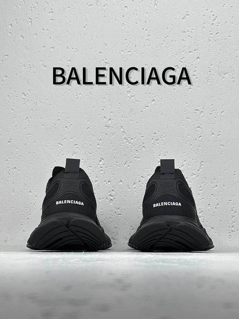 Balenciaga Cricuit shoe 022