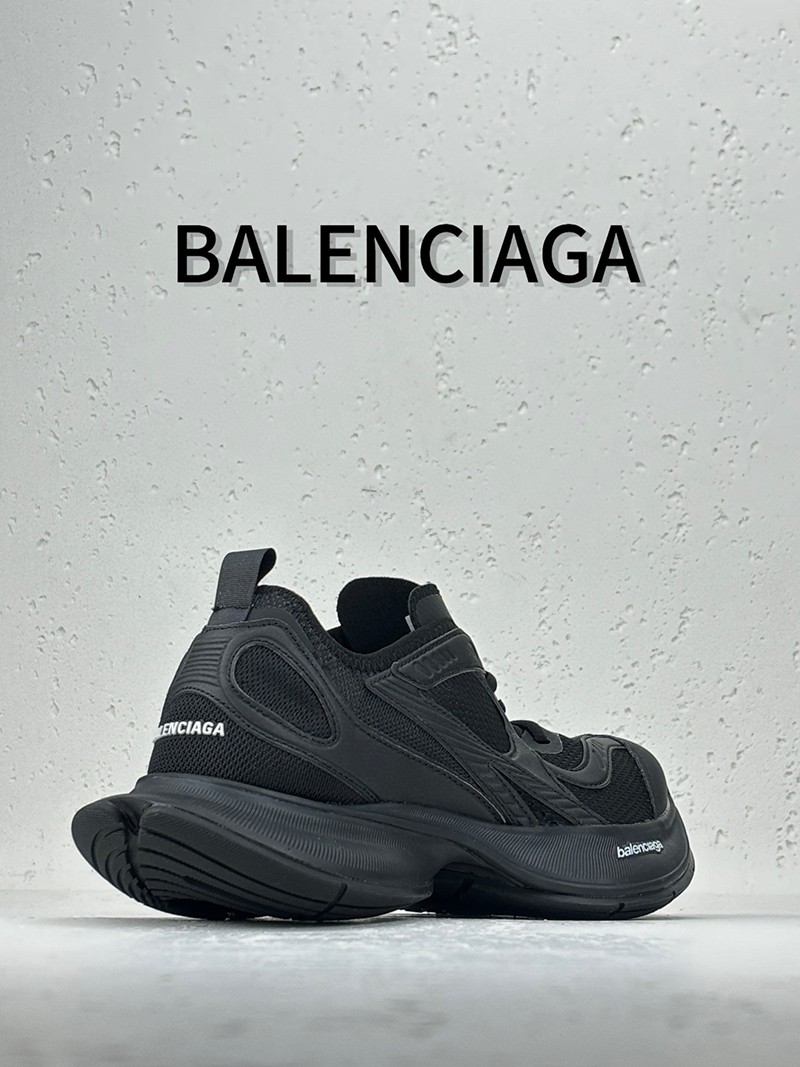 Balenciaga Cricuit shoe 022