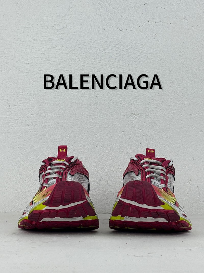 Balenciaga 3XL Sneakers 025