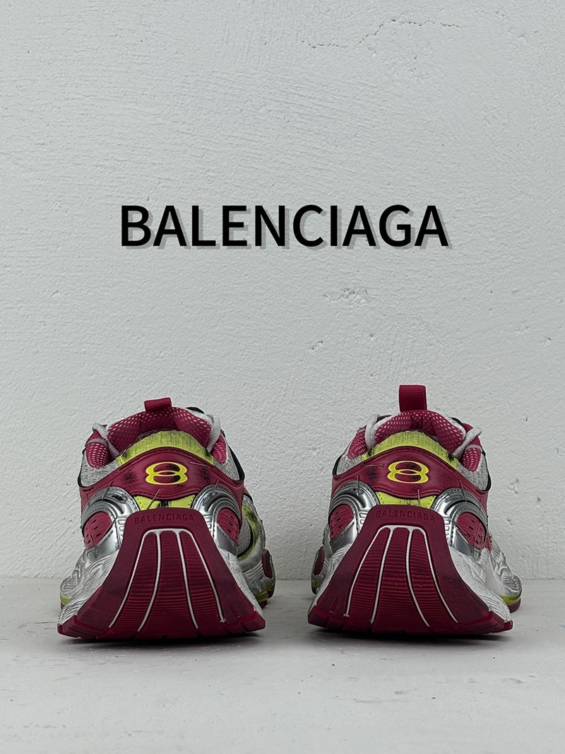 Balenciaga 3XL Sneakers 025