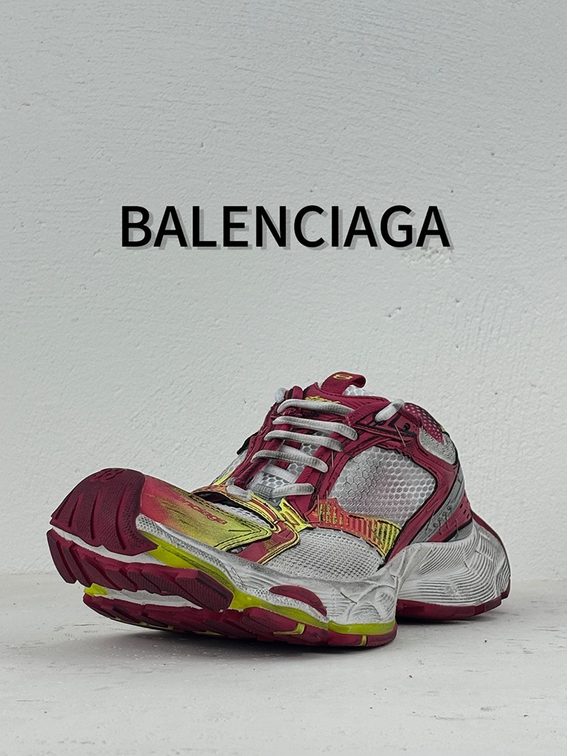 Balenciaga 3XL Sneakers 025