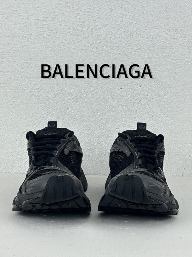 Balenciaga 3XL Sneakers 026