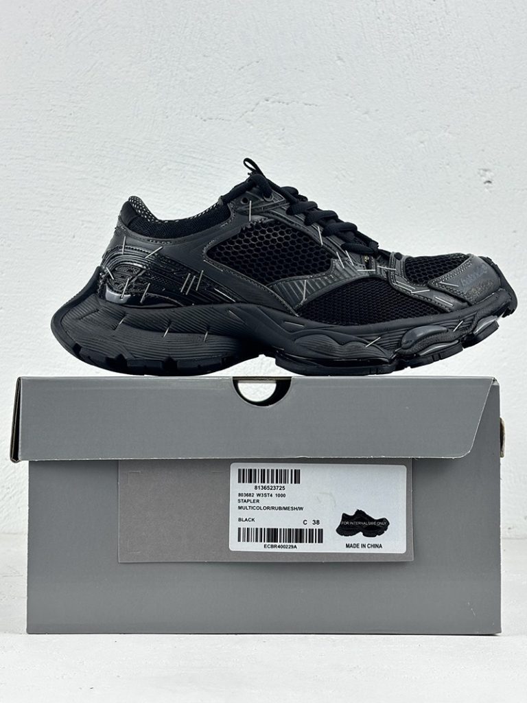 Balenciaga 3XL Sneakers 026