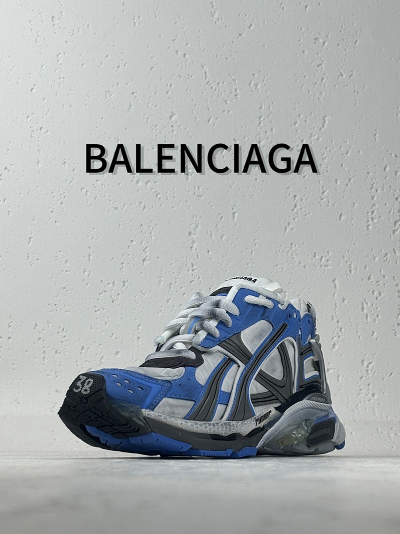 Balenciaga Runner Sneaker 028