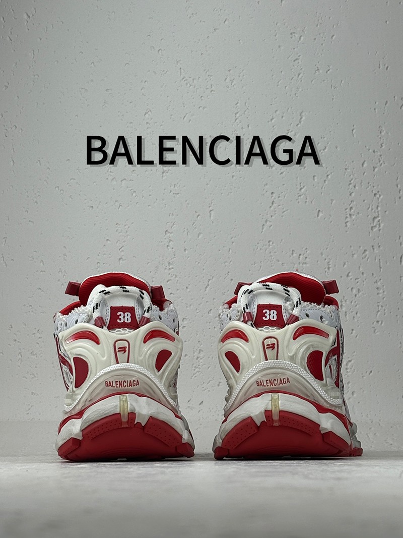 Balenciaga Runner Sneaker 030