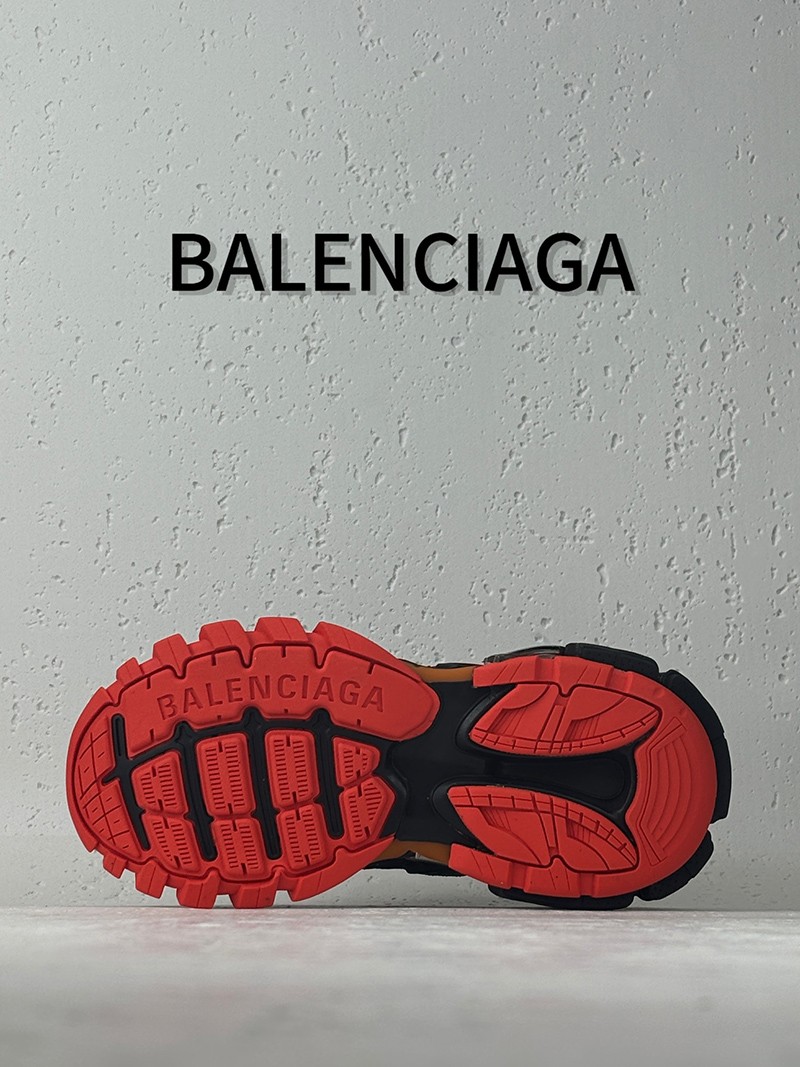 Balenciaga Track 2 shoe 033