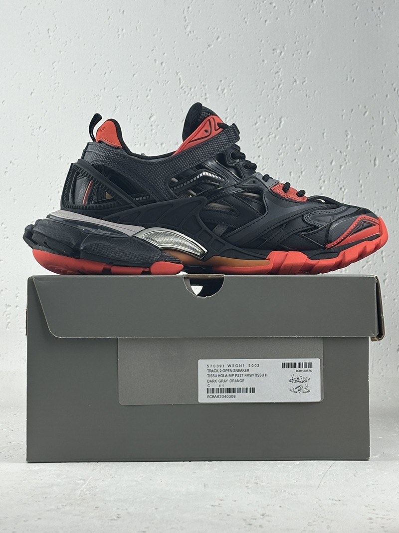 Balenciaga Track 2 shoe 033