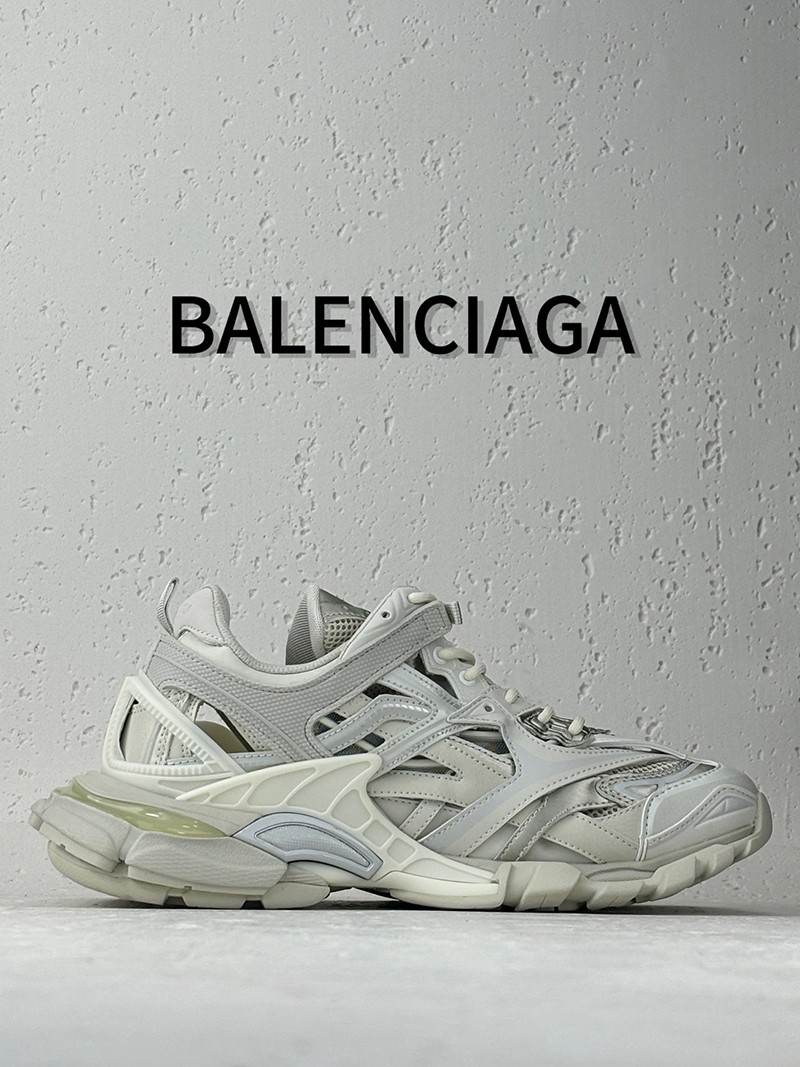 Balenciaga Track 2 shoe 034