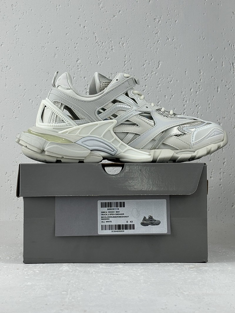 Balenciaga Track 2 shoe 034