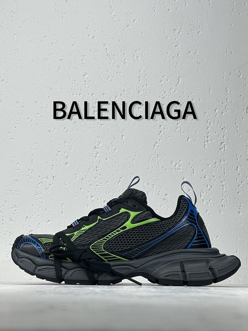 Balenciaga 3XL Sneakers 036