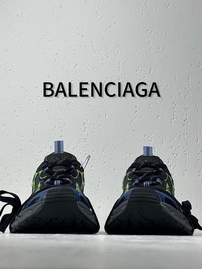 Balenciaga 3XL Sneakers 036