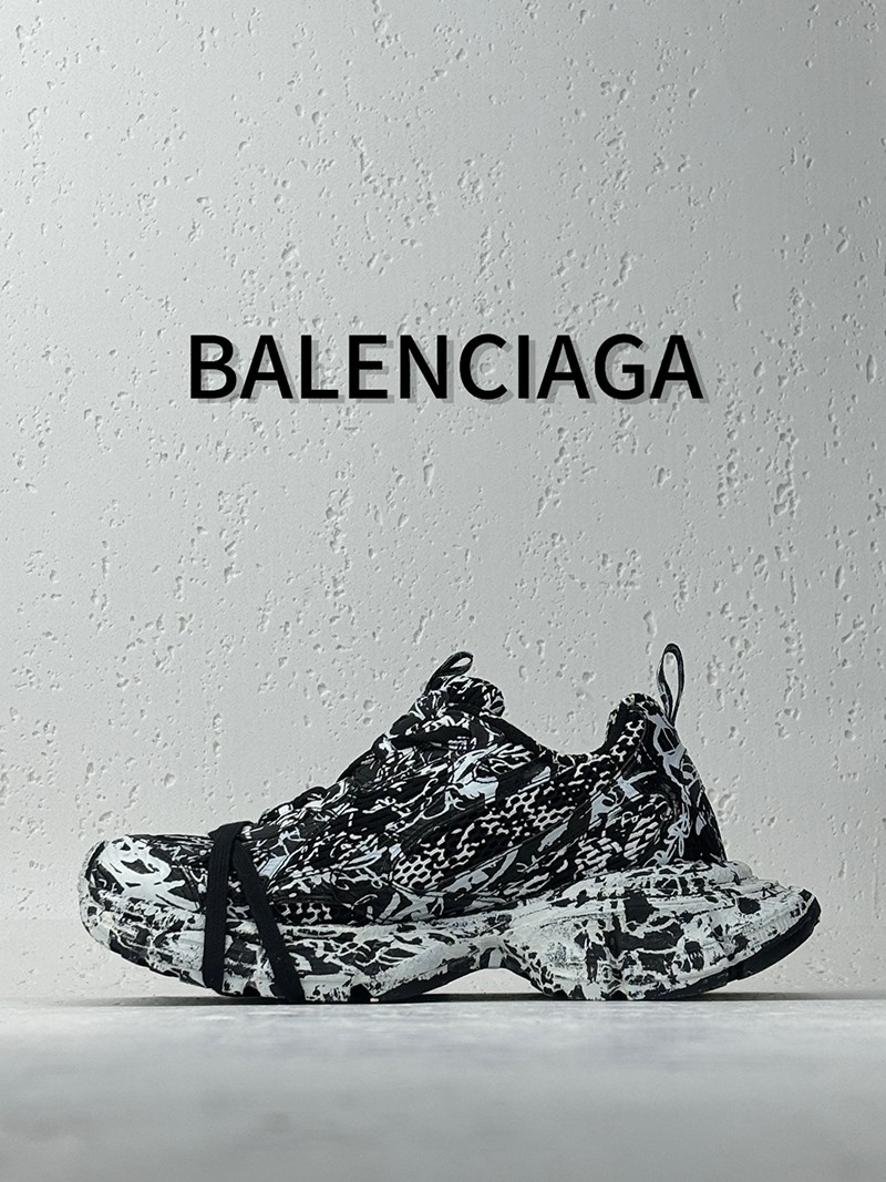 Balenciaga 3XL Sneakers 037