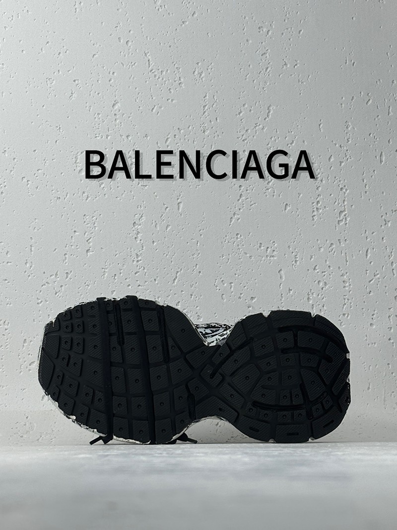 Balenciaga 3XL Sneakers 037