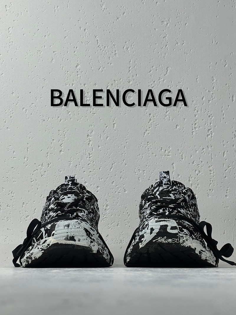 Balenciaga 3XL Sneakers 037