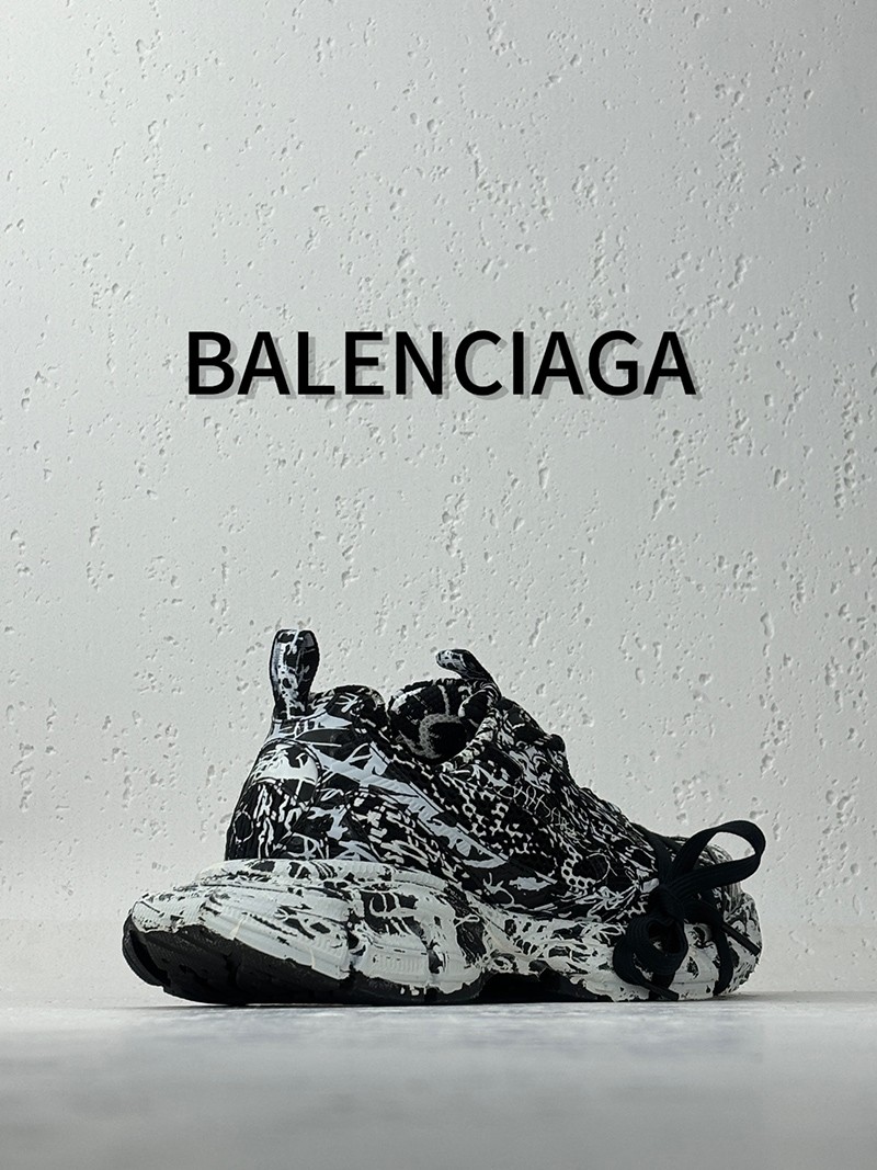 Balenciaga 3XL Sneakers 037