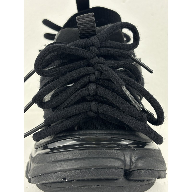 Balenciaga Track shoe 001