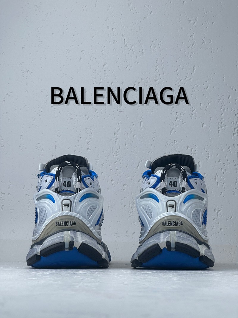 Balenciaga Runner Sneaker 045