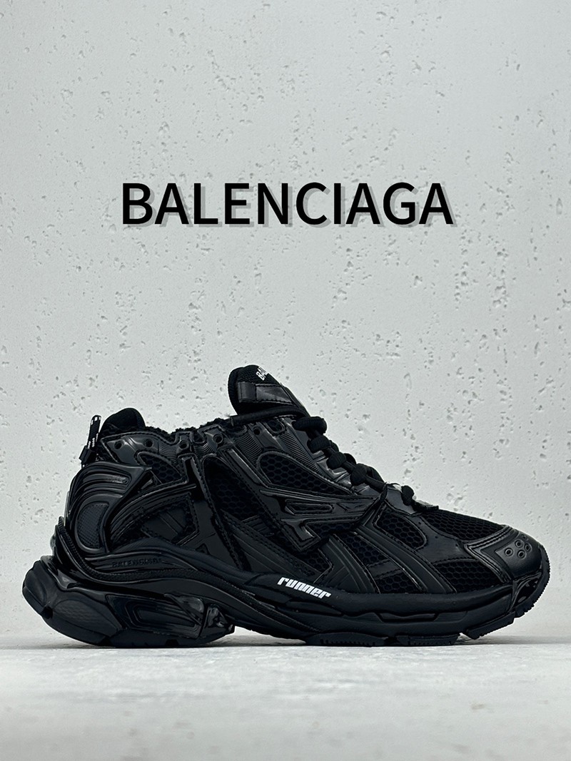 Balenciaga Runner Sneaker 046