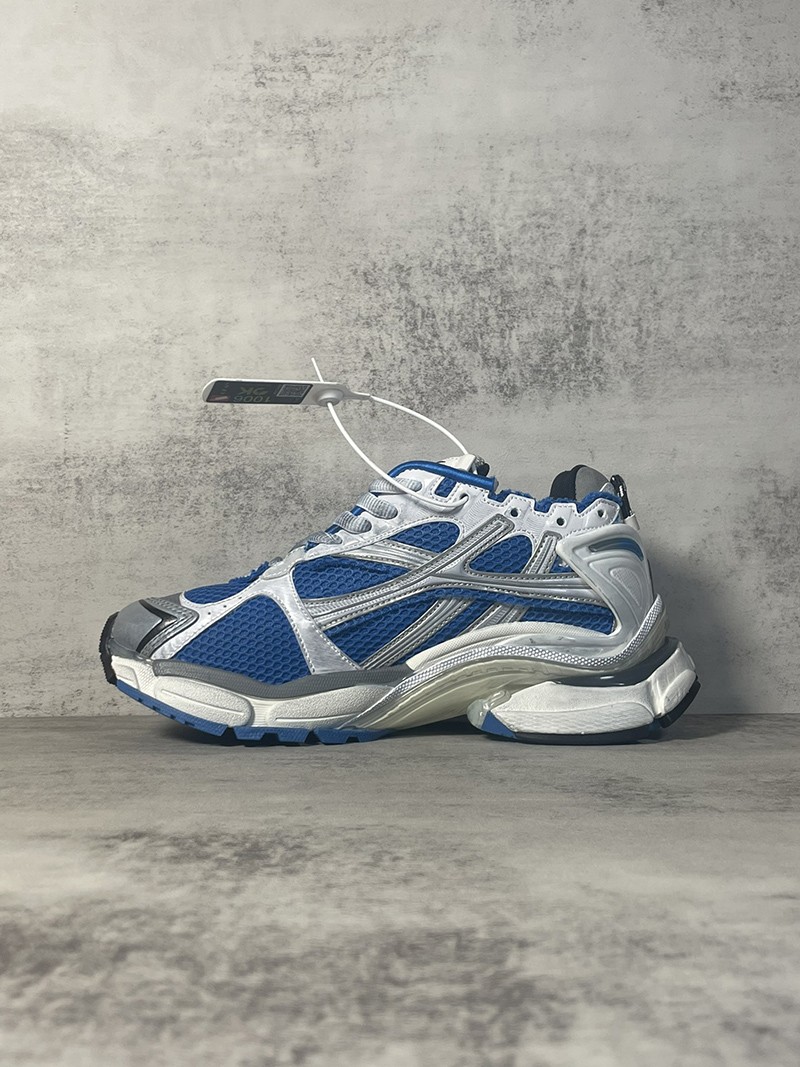 Balenciaga Runner Sneaker 053