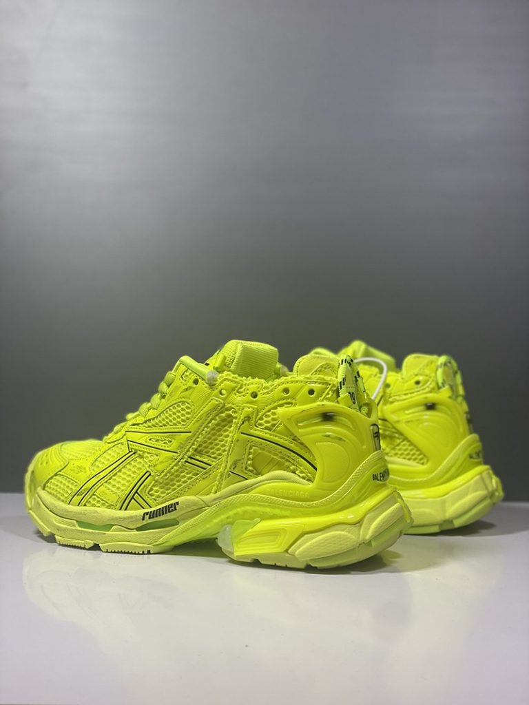 Balenciaga Runner Sneaker 074