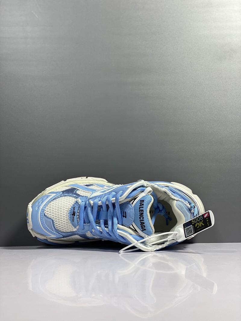 Balenciaga Runner Sneaker 082