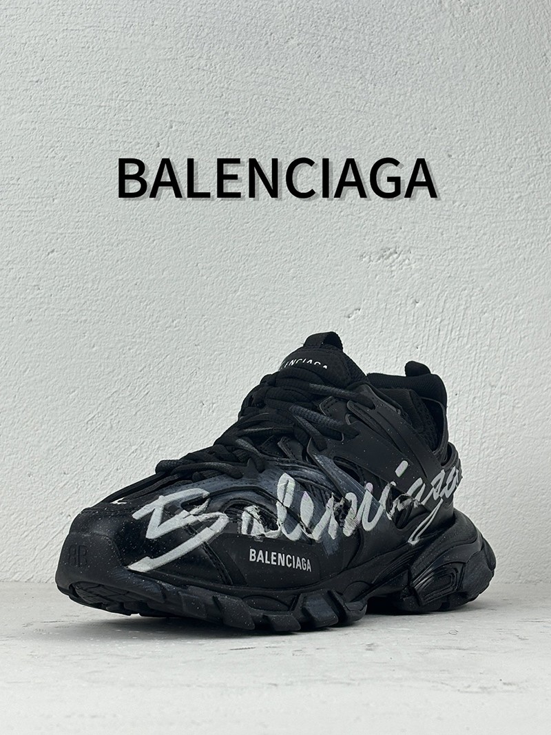 Balenciaga Track shoe 083