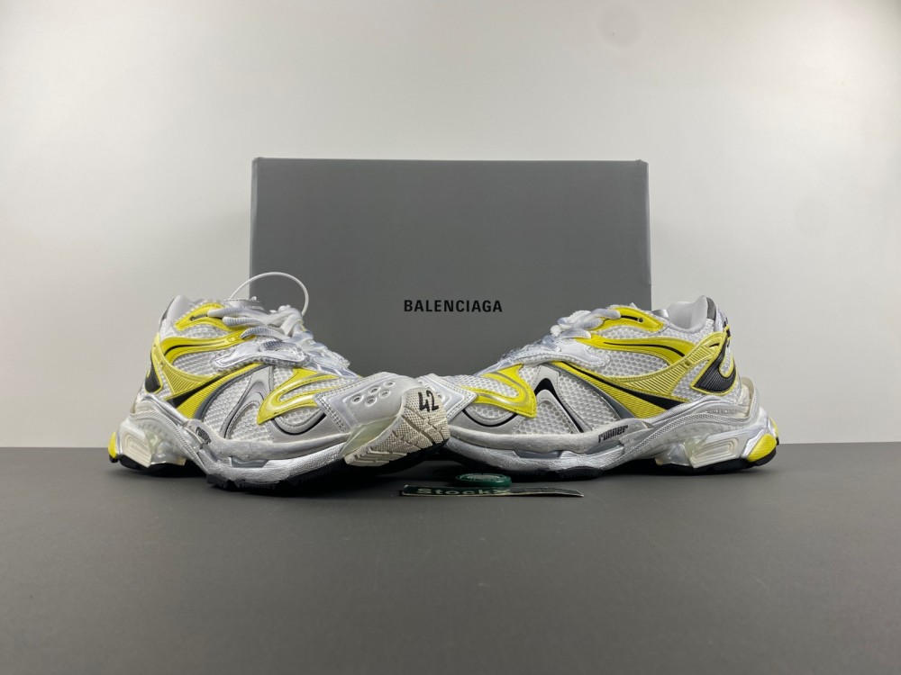 Balenciaga 7.5 Sneaker 001