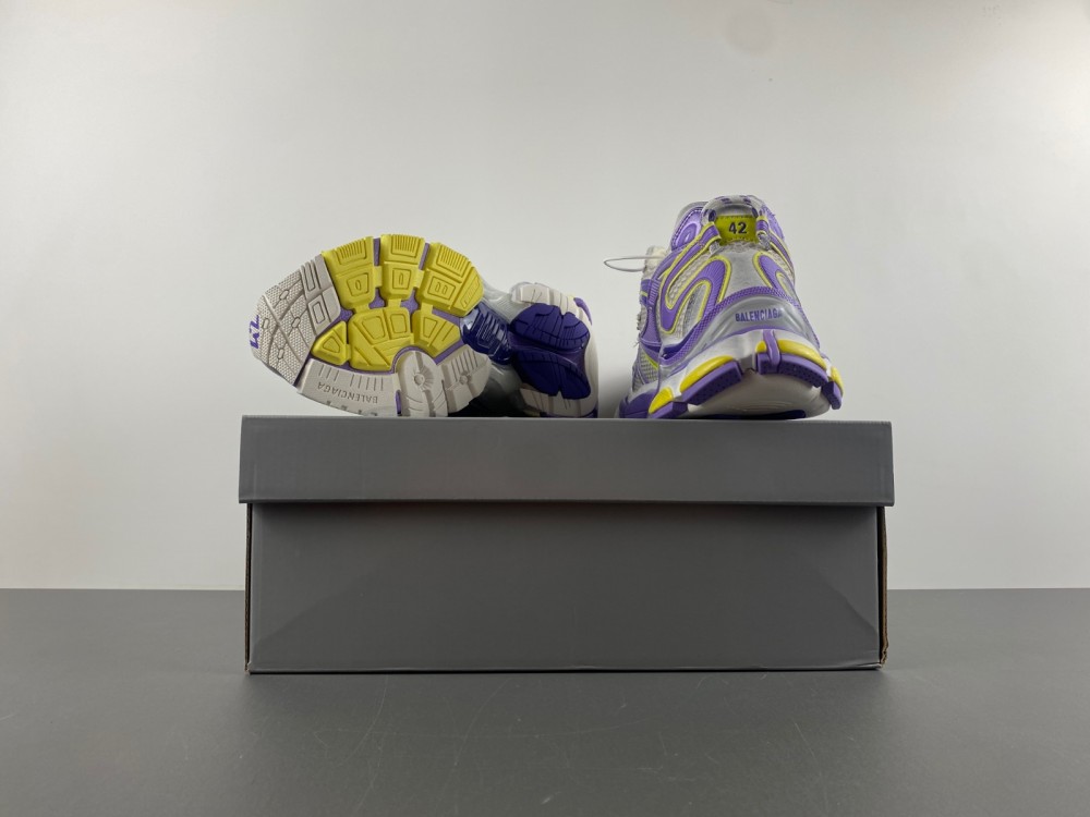 Balenciaga 7.5 Sneaker 003