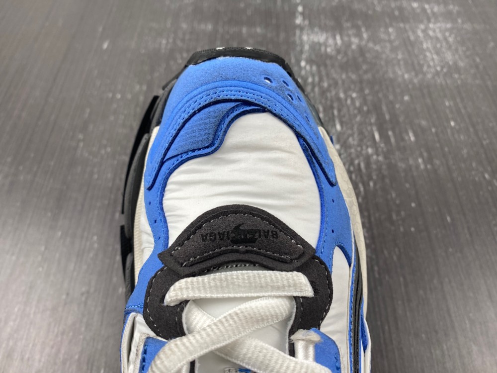 Balenciaga 7.5 Sneaker 004
