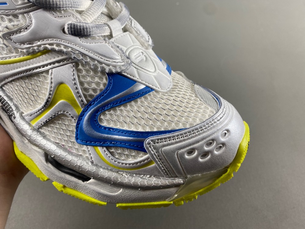 Balenciaga 7.5 Sneaker 005