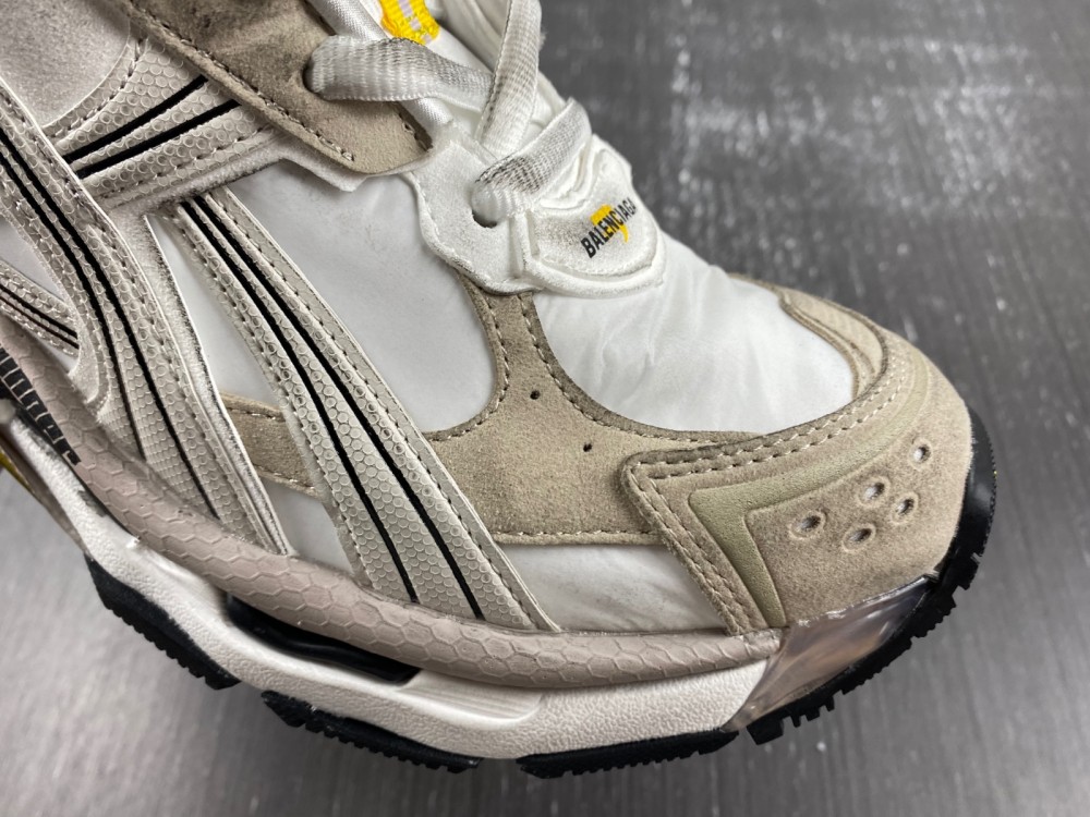 Balenciaga 7.5 Sneaker 007