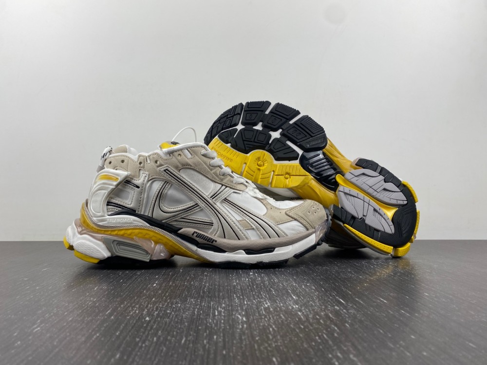 Balenciaga 7.5 Sneaker 007