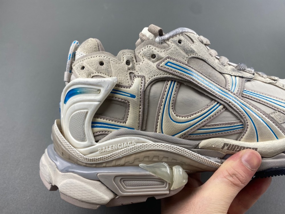 Balenciaga 7.5 Sneaker 008