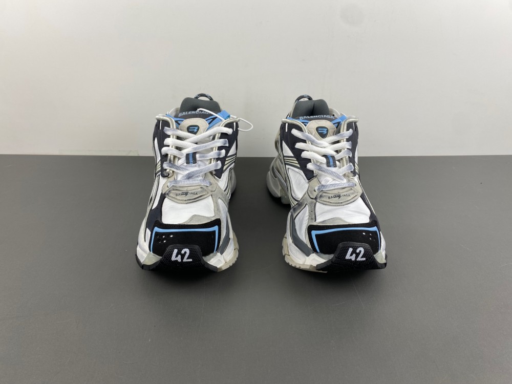 Balenciaga 7.5 Sneaker 014